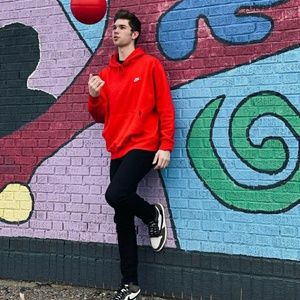 Meet your Posher, Jasmine